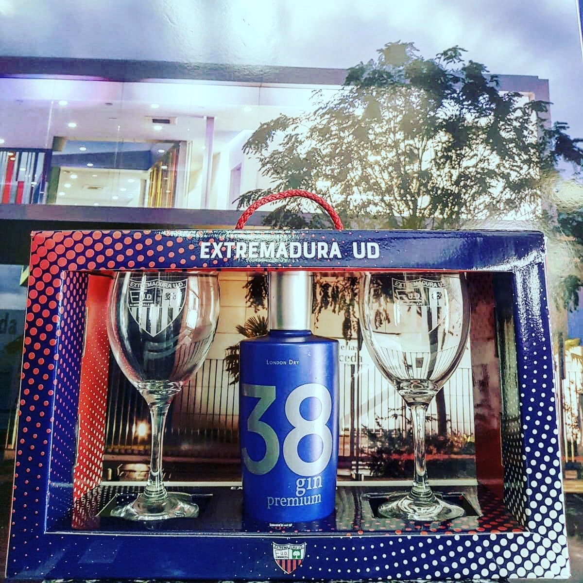 Estuche Gin 38 Extremadura UD