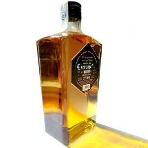 Whisky Blended Estremeñu 3 años 70 cl